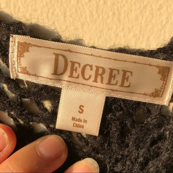 Black Knit Summer Sweater - Picture 7 of 9